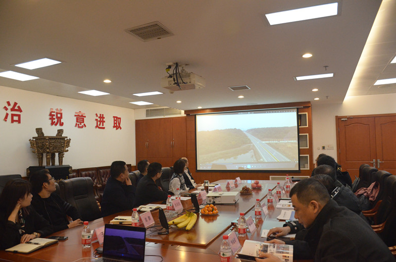 中国核工业建设股份有限公司高层与湖北汇鑫建设集团高层深入交流、共谋发展(图5)