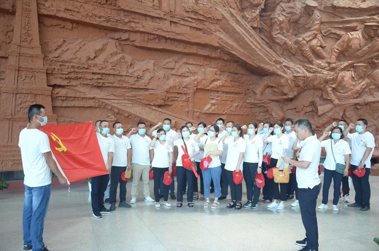 中共湖北汇鑫建设集委员会“七一”红色之旅       之参观辛亥革命武昌起义纪念馆(图4)