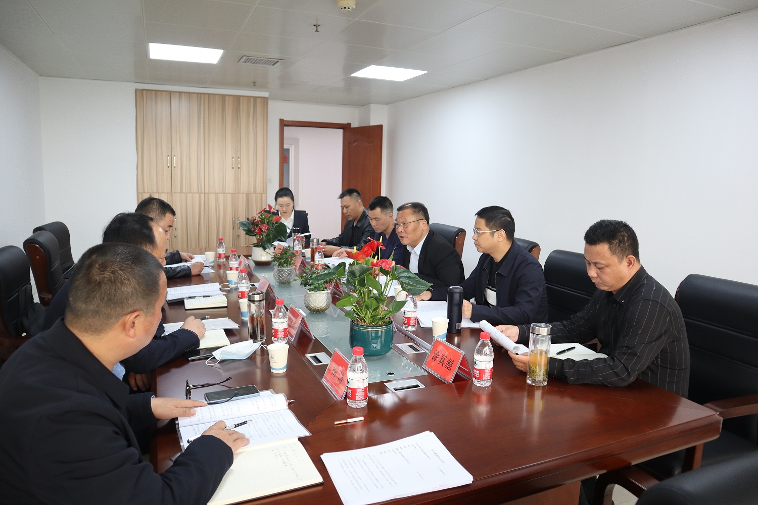 湖北昭钦建设工程有限公司2022年第一次董事会(图1)